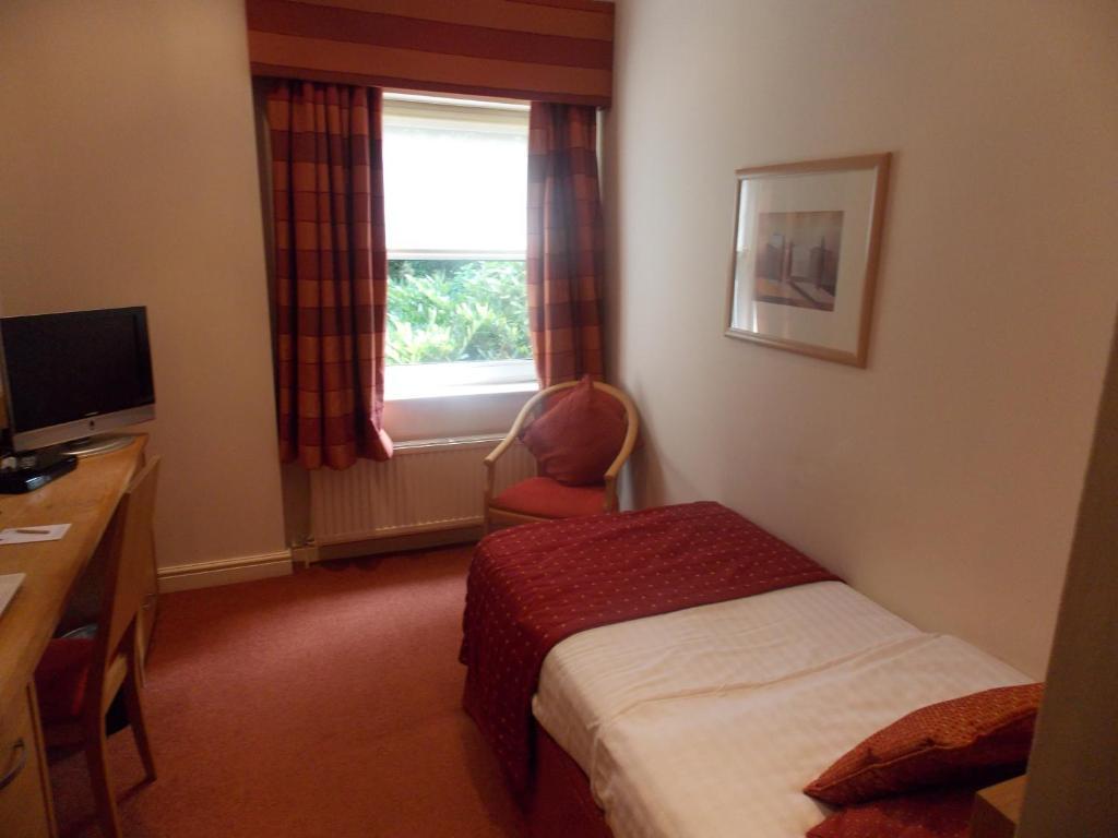 Woodlands Hotel Spalding Room photo
