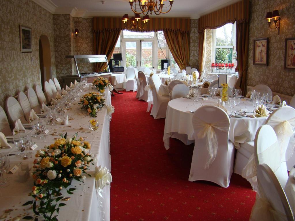 Woodlands Hotel Spalding Exterior photo